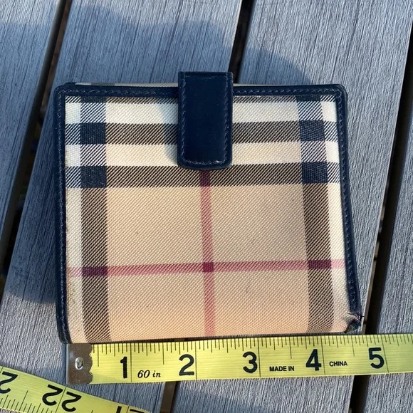 Burberry Nova Check PVC/Leather🔥Bifold+Front SNAP🔥8slot+Bill🔥4x4”Made🇮🇹VGUC